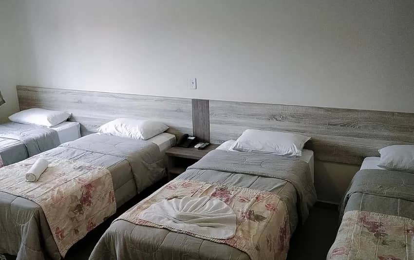 Foto do quarto no Biton Hotel