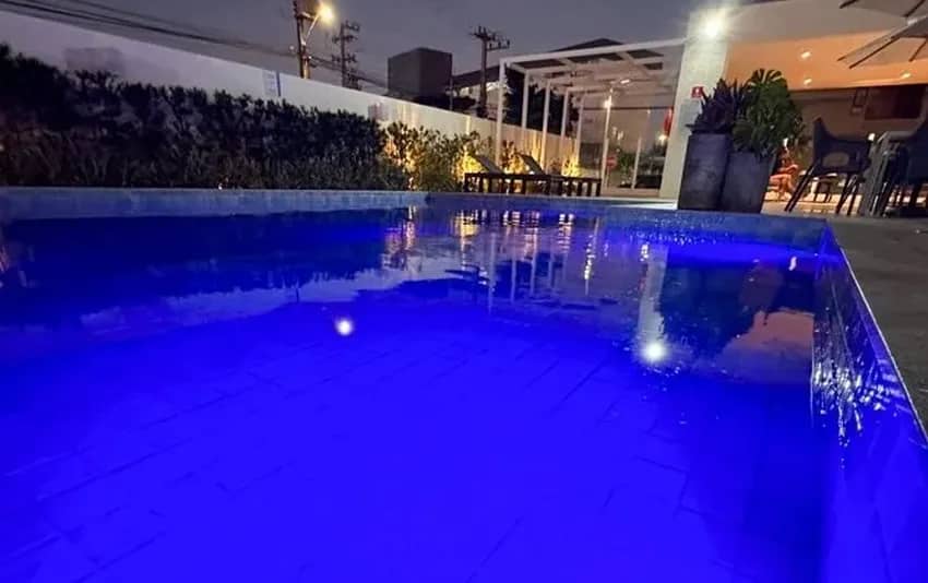 Foto da piscina no Celi Connect