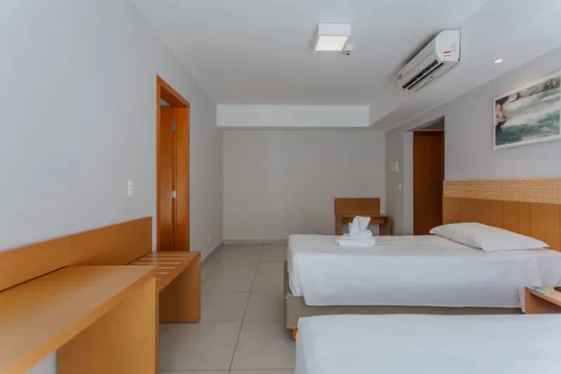 Foto da dentro do quarto do hotel no Hotel Pousada