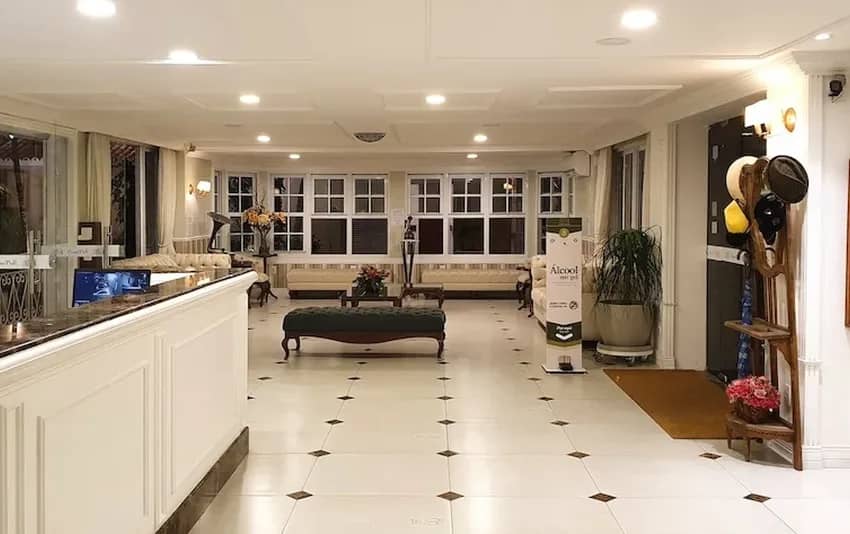 Foto da recepção no Villa Mayor