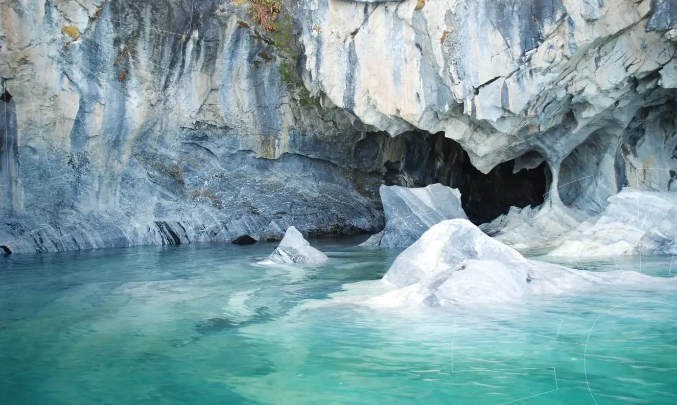 Cavernas de Mármore no Chile: conheça um dos cenários mais surpreendentes da Patagônia