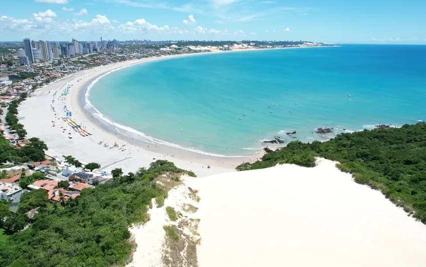 Foto aérea do morro do careca no Natal - RN